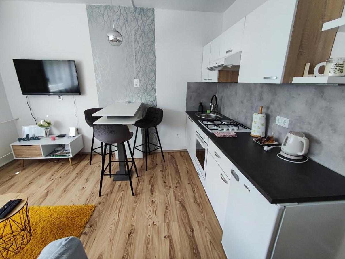 Apartman Emy Karlovac Exterior photo
